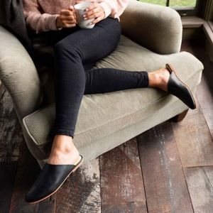 TOMS Jutti leather open back